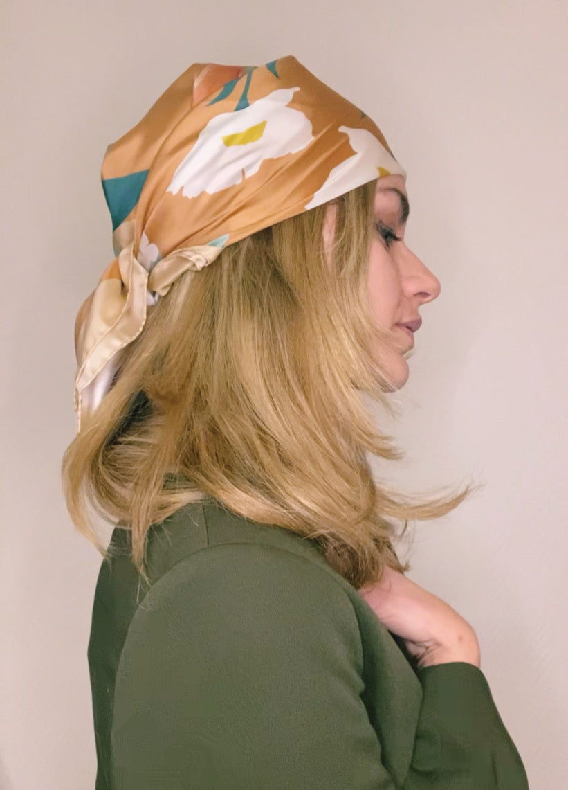 Silk Carré Scarf Fleurs du Midi