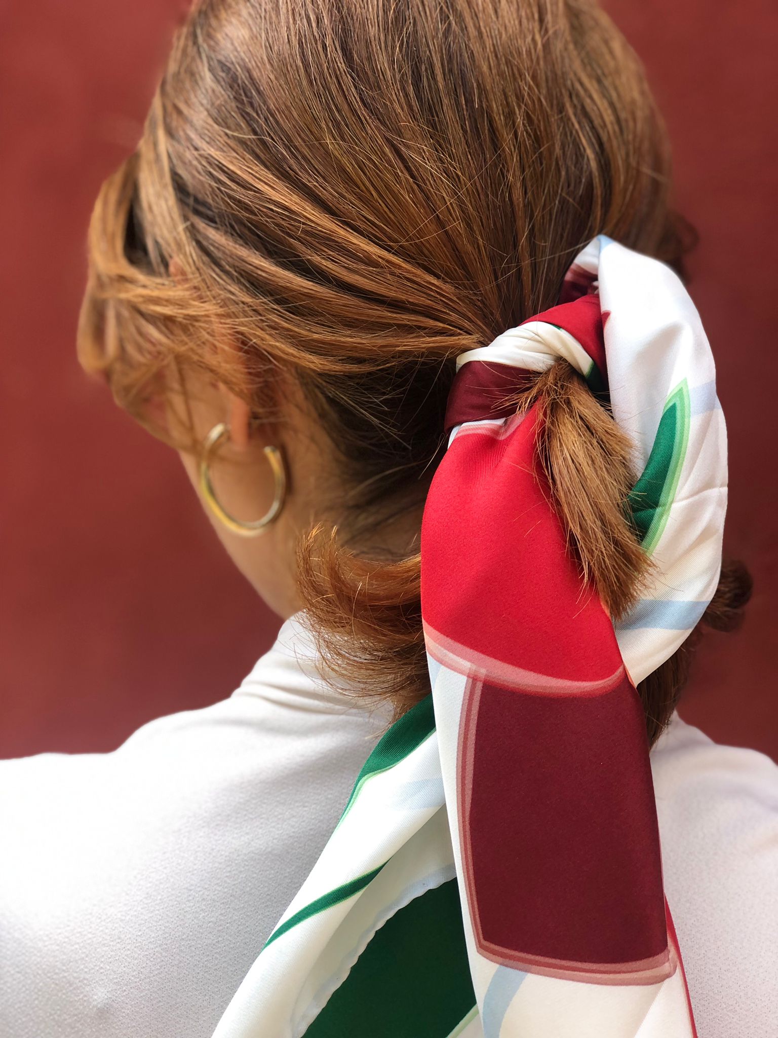 Foulard carré 70x70 cm, 100% soie, fabriqué en Italie