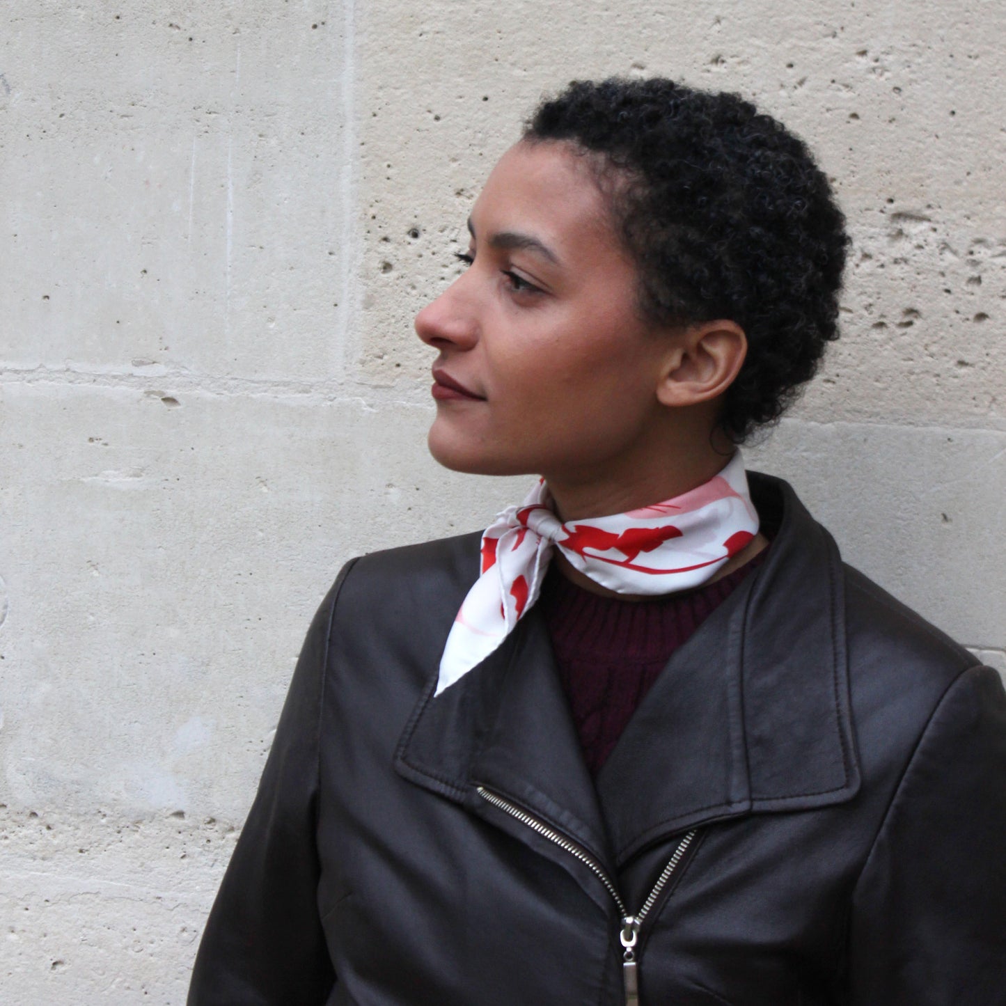 Minimal Carré Rouge