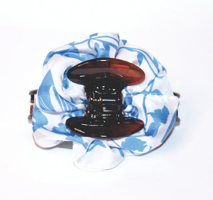 Silk Cloud Clip - Celeste