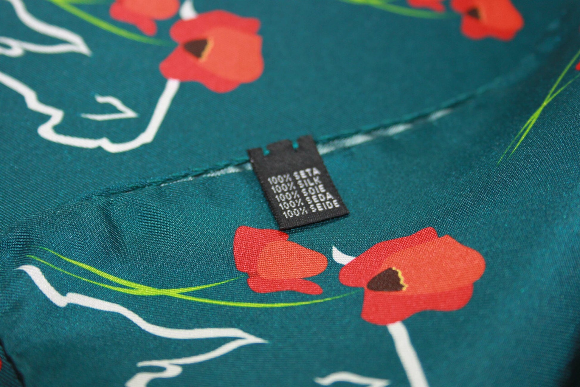 Foulard carré 33x33 cm, 100% soie, fabriqué en Italie