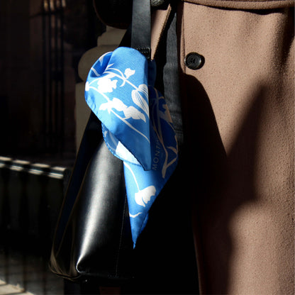 Minimal Carré Ciel d'Hiver